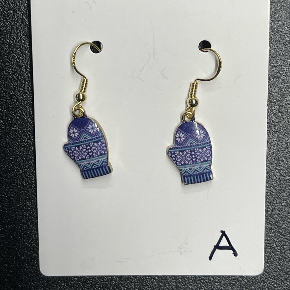 MITTEN EARRINGS - 14k gold-plated 925 sterling silver hooks - Picture 2 of 8